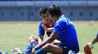 Gelandang Persib Bandung, Abdul Aziz, dalam sebuah sesi latihan bersama Maung Bandung. (Bola.com/Erwin Snaz)