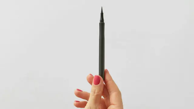 4 Tips Mengaplikasikan Eyeliner untuk Pemilik Double Eyelid (pexels.com)