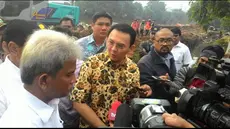 Hari ini Gubernur DKI Jakarta itu mendatangi warganya yang tinggal di pinggiran Kali Mookervart, Cengkareng, Jakarta Barat. 