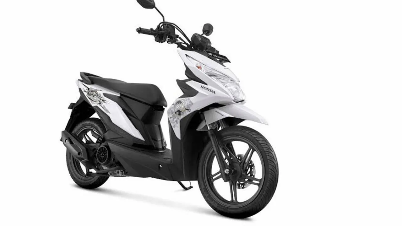 Honda Beat Street Putih