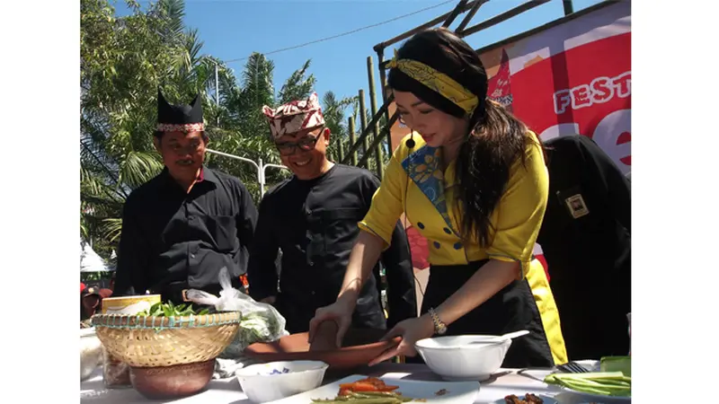 Banyuwangi Sukses Gelar Festival Sego Tempong