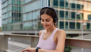 Wrapped in Garmin menghadirkan pengalaman langsung mencoba berbagai smartwatch dan teknologi kebugaran melalui zona aktivitas. (Foto: wayhomestudio/Freepik)