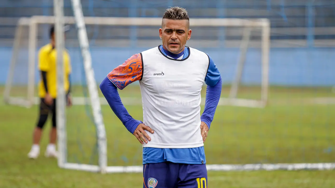 Cristian Gonzales