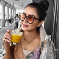 6 Potret Mayangsari Liburan ke Swiss, Tampil Elegan dengan Barang Branded (Sumber: Instagrammayangsari_official)