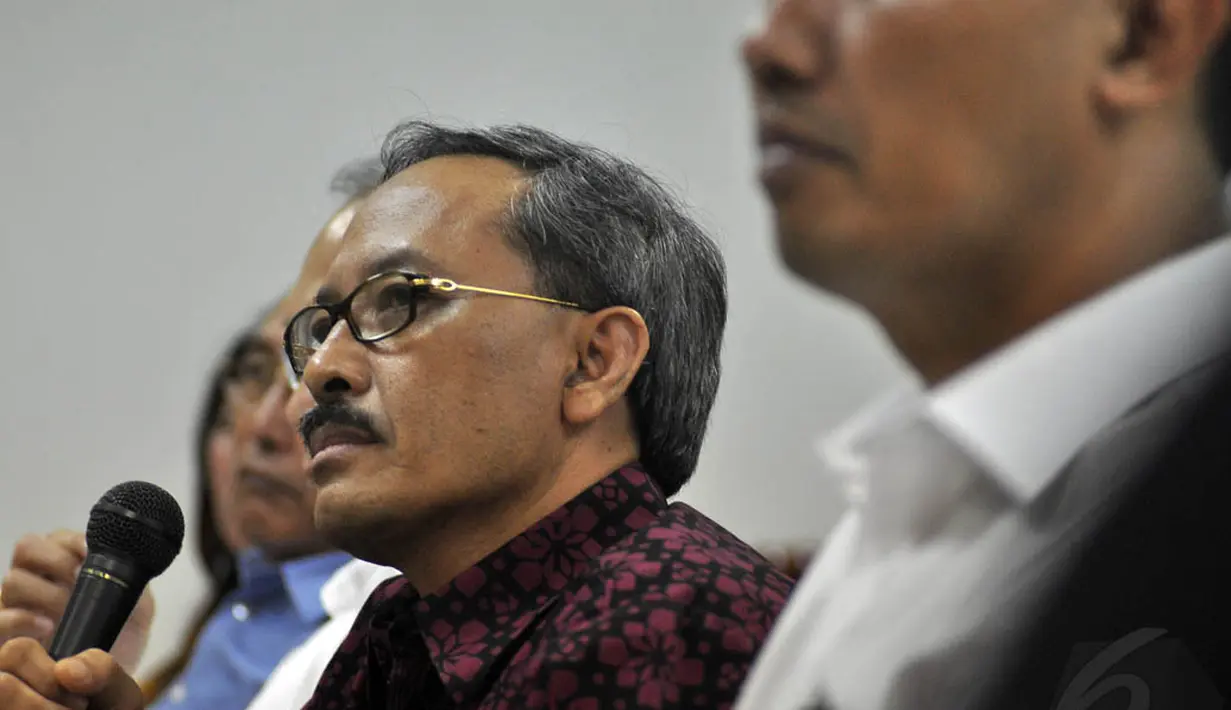 Heru Sulaksono juga merupakan terdakwa dalam kasus dugaan korupsi pembangunan dermaga Sabang, Senin (3/11/2014). (Liputan6.com/Miftahul Hayat)