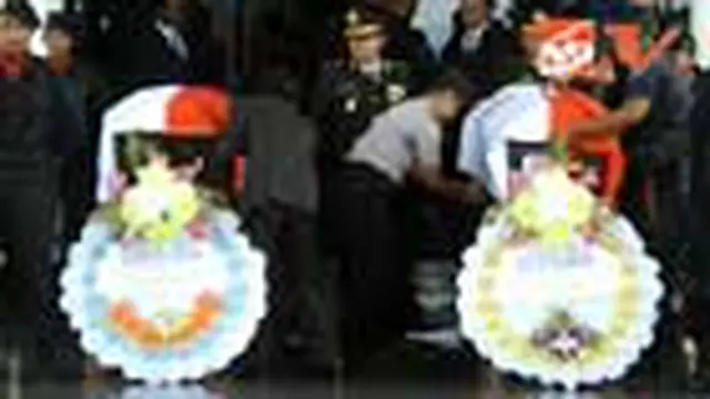 Jenazah Dua Brimob Dipulangkan ke Daerah Asal