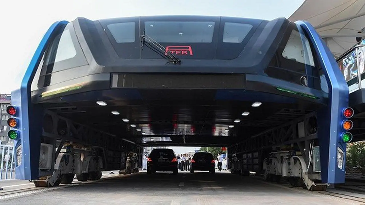 Transit Elevated Bus (TEB)