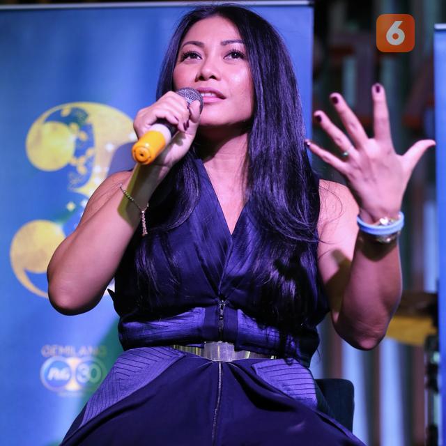 Lagu Baru Anggun Tembus Top 5 Billboard Amerika Serikat Showbiz Liputan6 Com