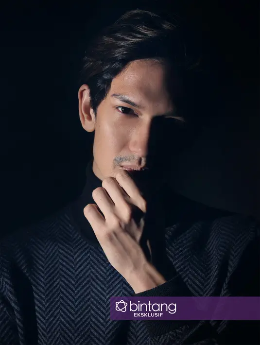 Begitu juga dengan proses pembuatan film. Yang sangat dinanti-natikan oleh Dimas. Meski demikian, aktor 28 tahun itu tetap melihat siapa yang membuat. Begitu juga dengan alur cerita. (Nurwahyunan/Bintang.com)