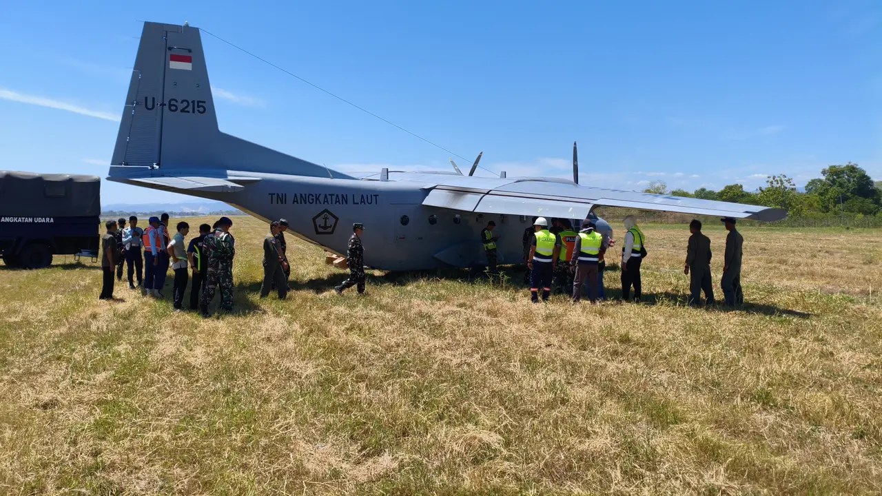 Pesawat Casa TNI AL tergelincir di Bandara Sultan Hasanuddin