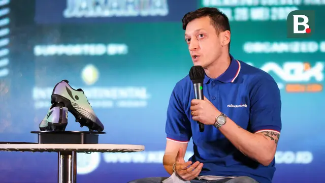 Jumpa Pers Mesut Ozil