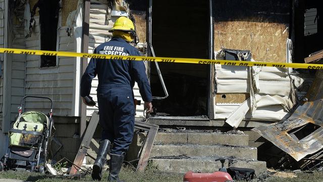 Kebakaran menghanguskan tempat penitipan anak atau daycare di Erie, Pennsylvania. (Greg Wohlford/Erie Times-News via AP)