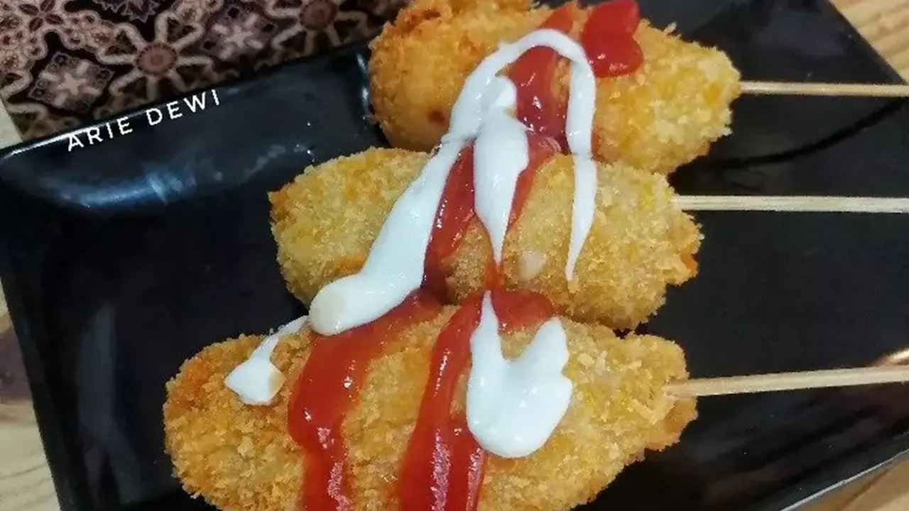 Resep corndog tanpa ragi dan telur. (dok. Cookpad @arie_dewi)