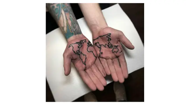 Tak Biasa, 7 Tato di Telapak Tangan Ini Keren Banget