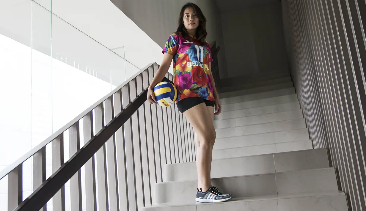 Libero cantik, Berllian Marsheilla yang menjadi andalan tim voli putri Indonesia. (Bola.com/Vitalis Yogi Trisna) 