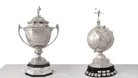 Trofi Piala Thomas dan Uber. (BWF)