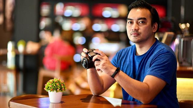 Sudah Menikah Lagi, Ini 6 Potret Mantan Suami Rina Nose dengan Istri Barunya