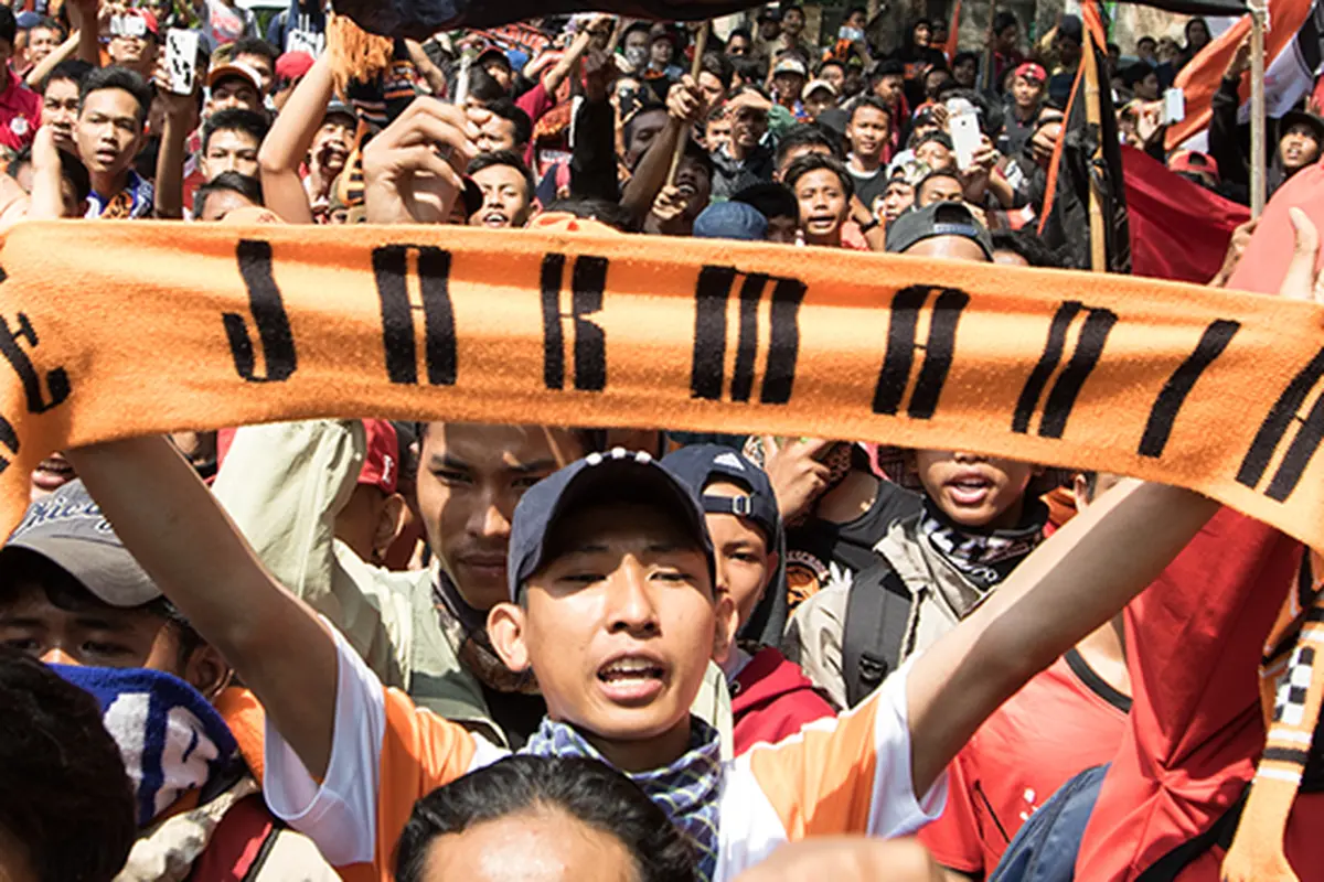 The Jakmania Demo Kemenpora
