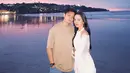 Dalam unggahannya, Randy menyertakan keterangan singkat namun penuh makna, "The moments." Netizen yang sudah lama menunggu momen seperti ini menyebut keduanya sebagai 'couple goals' dan salah satu pasangan favorit. Reaksi antusias ini menunjukkan betapa banyaknya penggemar yang mendukung hubungan mereka. (Liputan6.com/IG/@randymartinnn)
