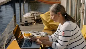 Micro-Retirement Makin Populer, Benarkah Jeda Kerja Bisa Bikin Hidup Lebih Seimbang?
