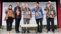 Dukung Gerakan Sekolah Sehat, PT Nestlé Indonesia Salurkan 5.000 Bangku Daur Ulang ke Sejumlah Sekolah Dasar