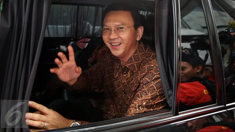 20161024-Ahok-Klarifikasi-Tentang-Penistaan-Agama-Jakarta-JT