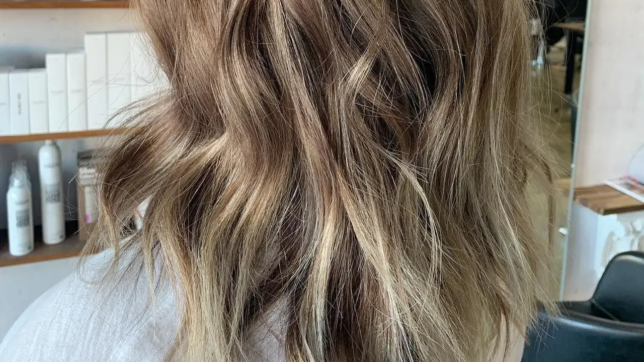 Rambut setengah cepol