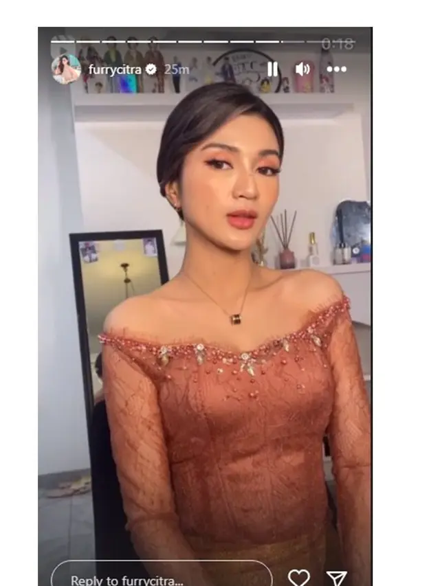 7 Potret Bridesmaids Pernikahan Enzy Storia dan Molen Kasetra, Tampil Memesona