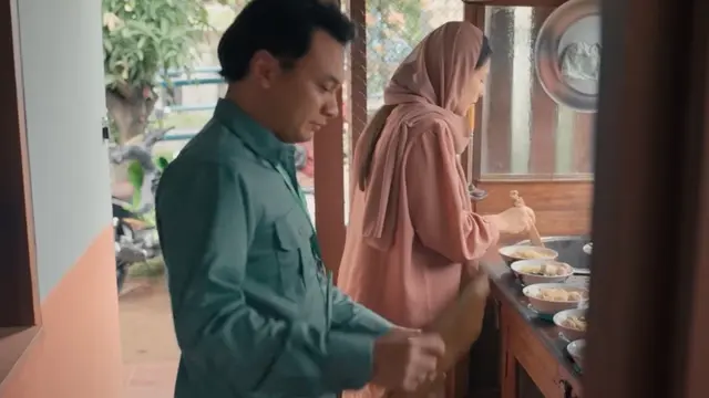 Yusuf Mahardika dalam film Norma: Antara Mertua dan Menantu. (Foto: Dok. Dee Company)