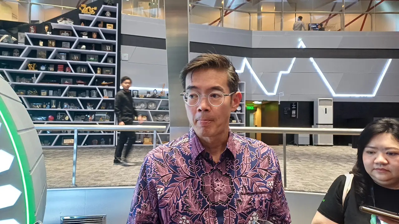 PT Indo Premier Sekuritas memberikan dukungan kepada PT Bursa Efek Indonesia (BEI) dan PT Kustodian Sentral Efek Indonesia (KSEI)