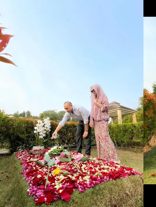 <p>"September 18, 2024," tulis BCL sebagai keterangan fotonya. Untuk diketahui, BCL memang sangat rutin mengunjungi makam Ashraf. (Foto: Instagram/ itsmebcl)</p>