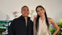 Mikha Tambayong Ungkap Alasan Pilih Rayi Putra Jadi Partner Duet di 'Jalan Tengah'