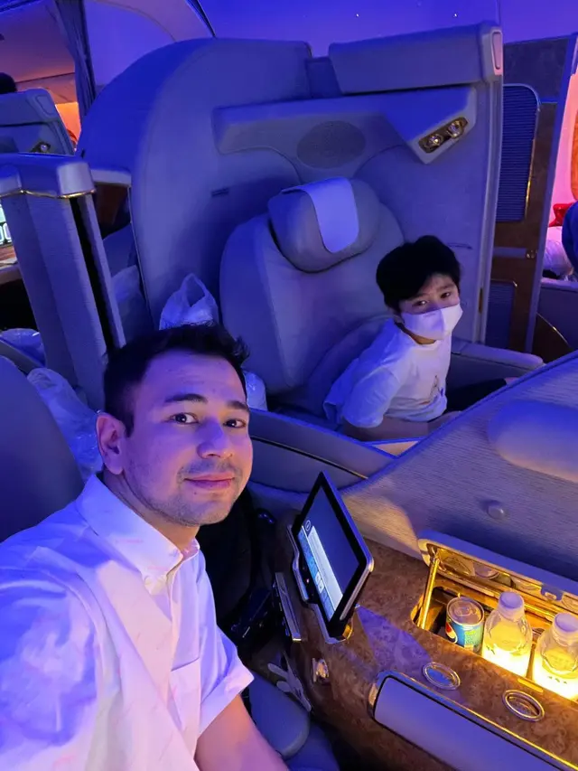 Raffi Ahmad dan keluarga (Instagram/raffinagita1717)