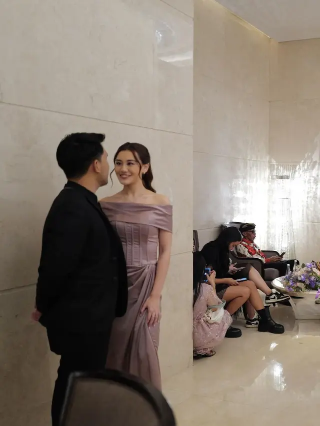 Thariq dan Aaliyah (Instagram/aaliyahmassaid)