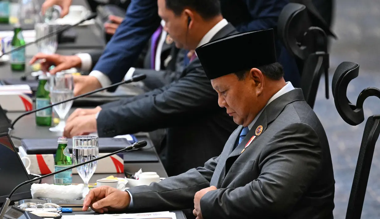 Kehadiran Presiden Prabowo Subianto menegaskan komitmen Indonesia untuk memperkuat kerja sama dan menjaga stabilitas di kawasan ASEAN. (MOHD RASFAN/POOL/AFP)