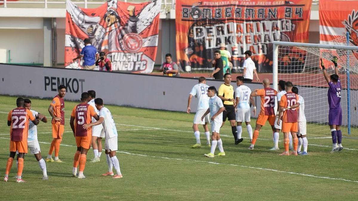 Hasil BRI Super League: Bekuk PSIM di Injury Time, Borneo FC Salip Persija untuk Kembali Tempel Persib di Puncak