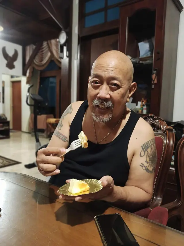 6 Momen Kejutan Ulang Tahun ke-64 Indro Warkop, Banjir Doa dan Ucapan