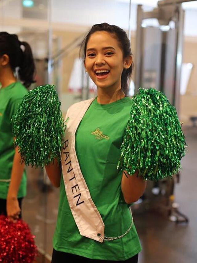 6 Potret Cantik Givina Lukita Dewi, Adik Uus yang Pernah Ikut Miss Indonesia