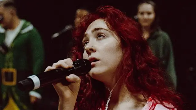 Profil Chappell Roan menaklukkan Grammy 2025. (credit: instagram.com/chappellroan/ryanleeclemens)