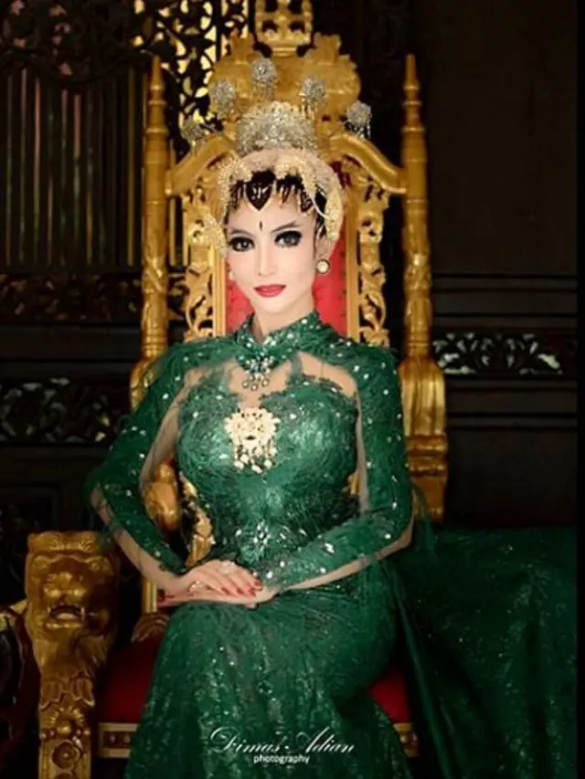Roro Fitria