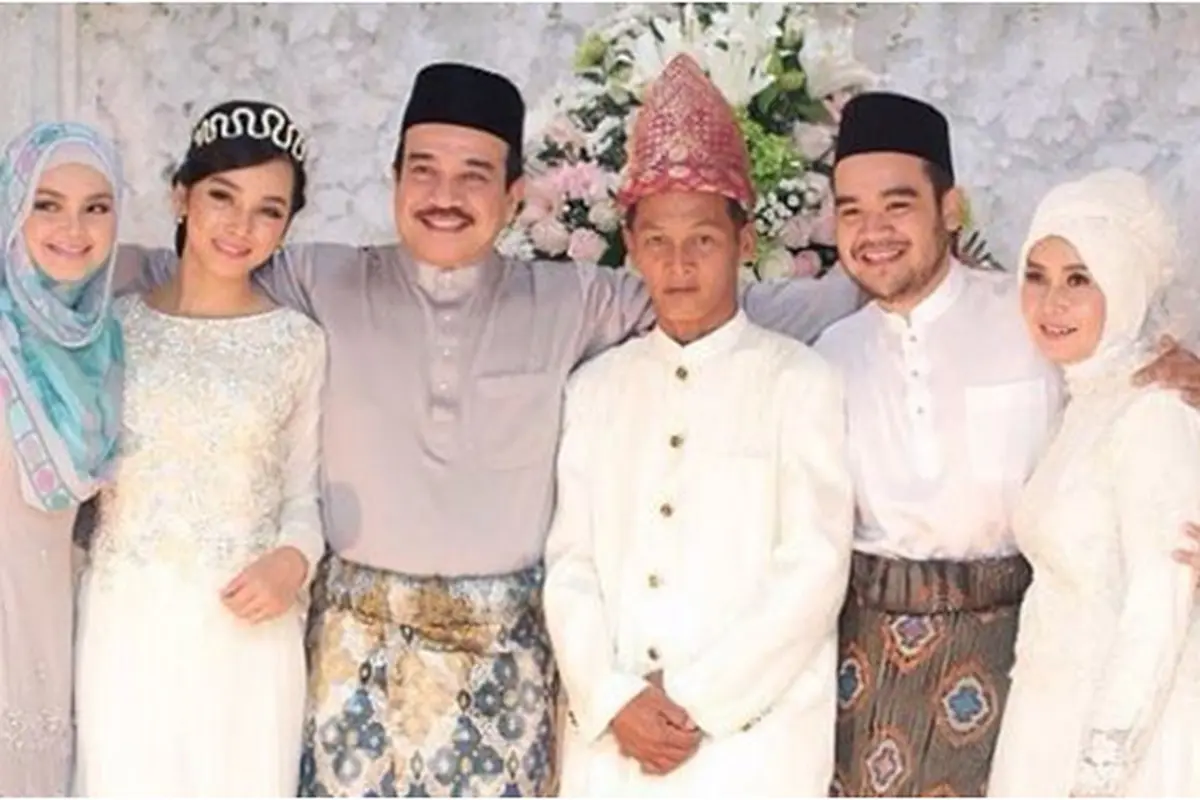 Tya Arifin dan Asyraf Khalid