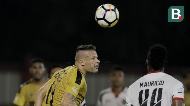 Bhayangkara FC, Nikola Komazec