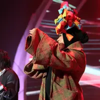 Kolaborasi Melly Goeslaw - J-Rocks (Adrian Putra/Bintang.com)