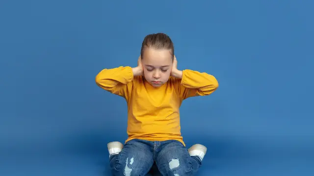 Ilustrasi Anak Perempuan (sumber: freepik)