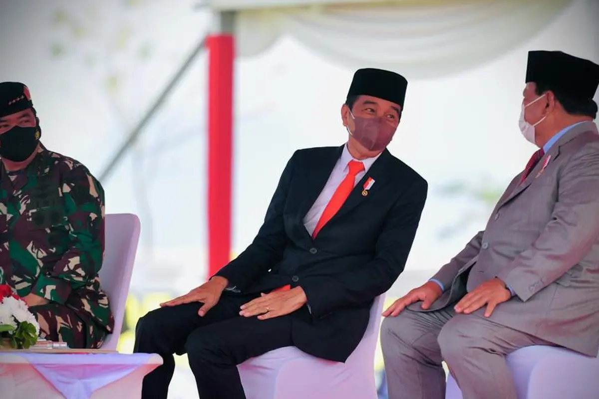 Jokowi, Prabowo, dan Hadi Tjahjanto saat penetapan komponen cadangan 2021