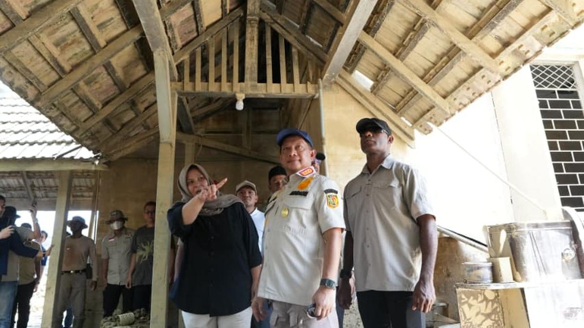 Satgas PRR Bersihkan 658 Lokasi Terdampak Lumpur, Padat Karya Tunai Dilibatkan