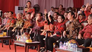 Ketua Umum PDIP Megawati Soekarnoputri bersama jajaran DPP PDIP dan Sejumlah Menteri Meresmikan Kapal RS Terapung Laksamana Malahayati dan Kapal Kesehatan Rakyat. (Foto: Dokumentasi PDIP).