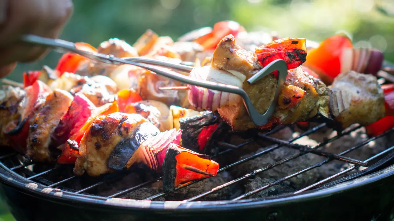 Ilustrasi Perlengkapan BBQ-an