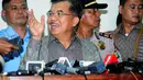 Dalam kesaksiannya, JK mengatakan Menteri Keuangan Sri Mulyani dan Gubernur BI yang ketika itu dijabat Boediono tidak melaporkan mengenai dampak sistemik Bank Century, Kamis (8/5/14). (Liputan6.com/Faisal R Syam)