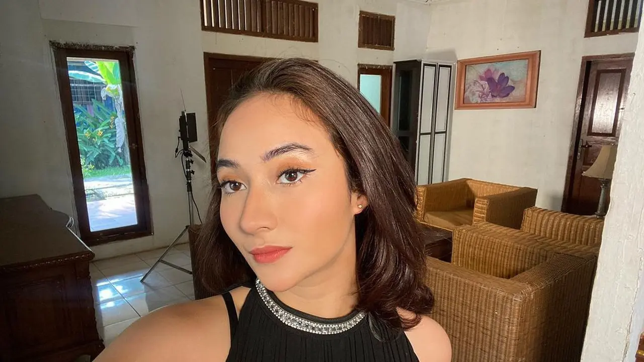 Naomi Zaskia. (Instagram @naonomnom)